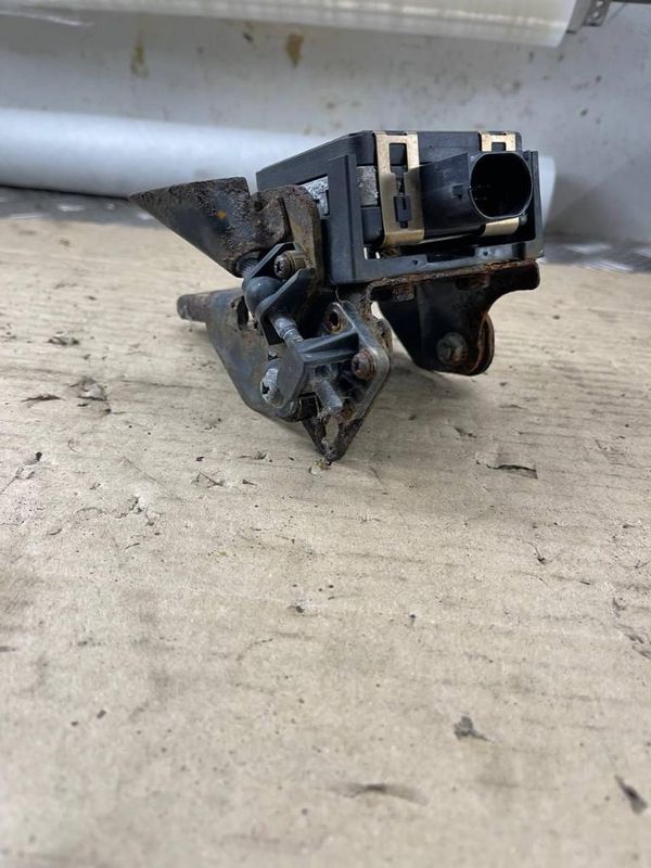 Distronic radar / sensor NISSAN PULSAR (C13) (2014-2018)