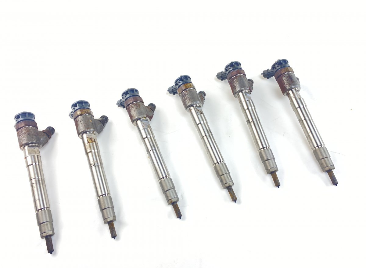 Jeep Grand Cherokee (WK) Fuel injector set 0445110522 Fuel injector set JEEP GRAND CHEROKE...