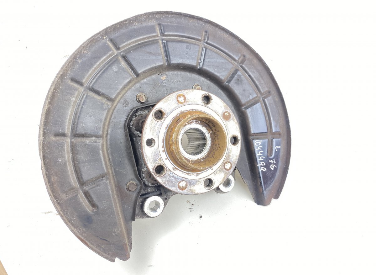 Jeep Cherokee (KL) Wheel bearing housing rear left 5090073AE Wheel bearing housing rear left JEEP ...