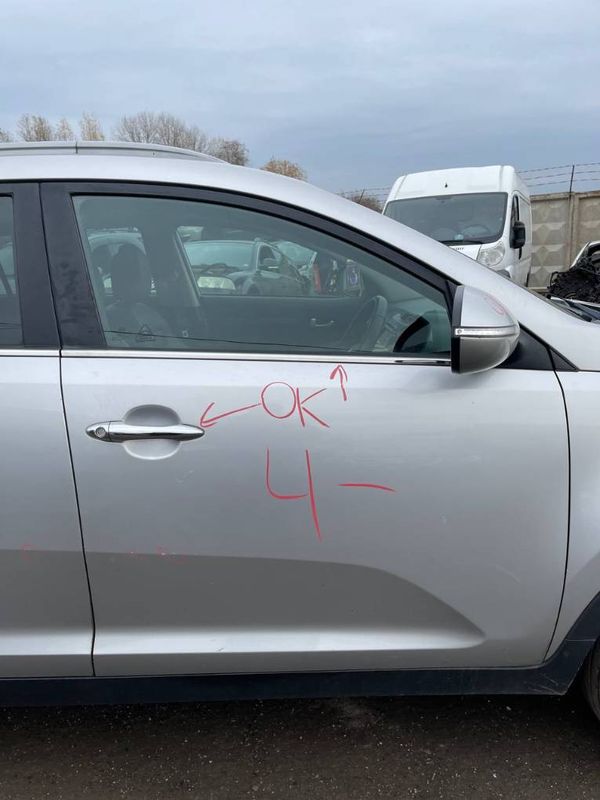 Door Front Right KIA SPORTAGE III (SL) (2010-2015)