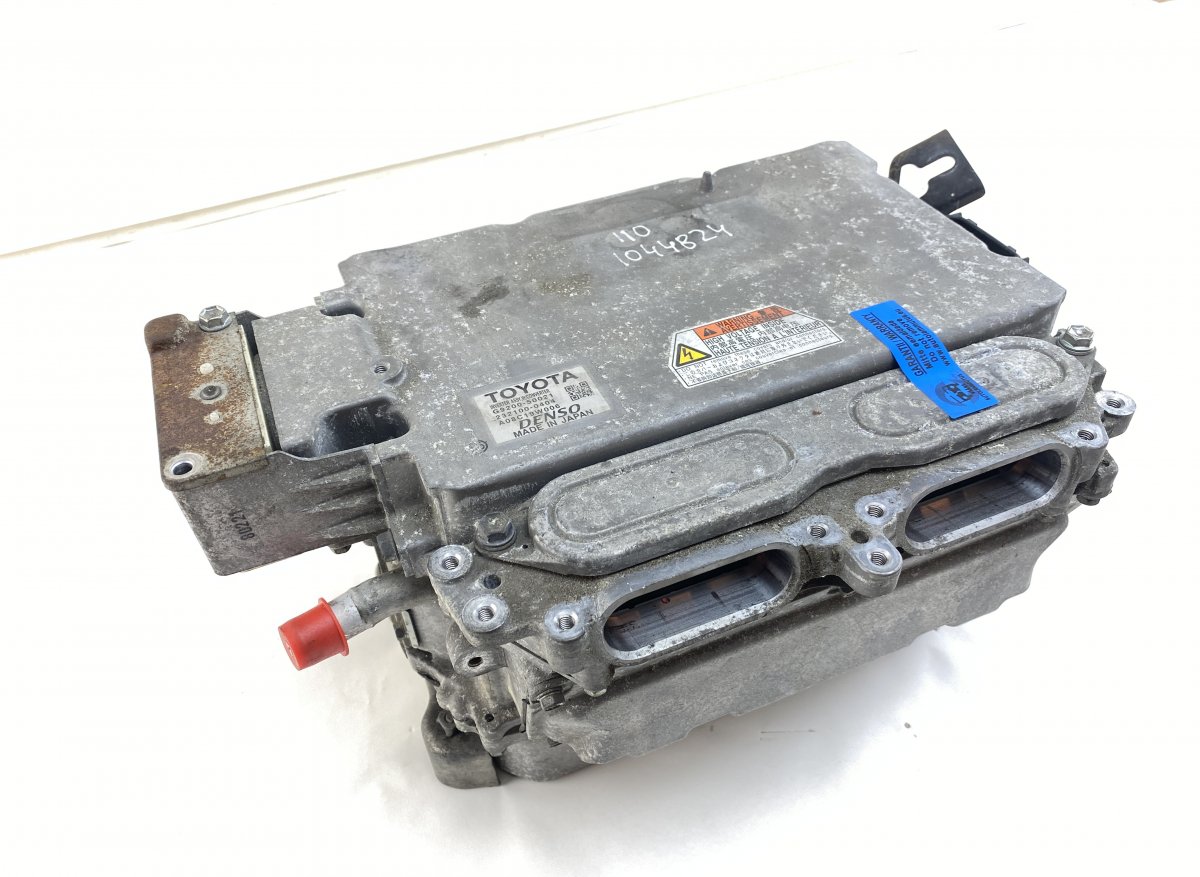 Lexus LS Hybrid converter / inverter 2321000404 232100-0404 Hybrid converter / inver...