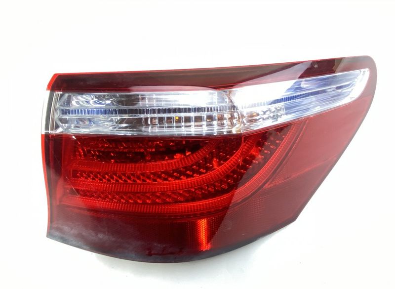 8155150190 Tail light, right LEXUS LS (_F4_) (04.06-)