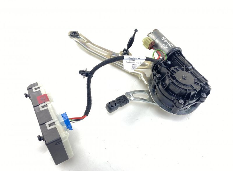 0390204124 Power bootlid / tailgate motor MERCEDES-BENZ CLS (C257) (2017-2023)