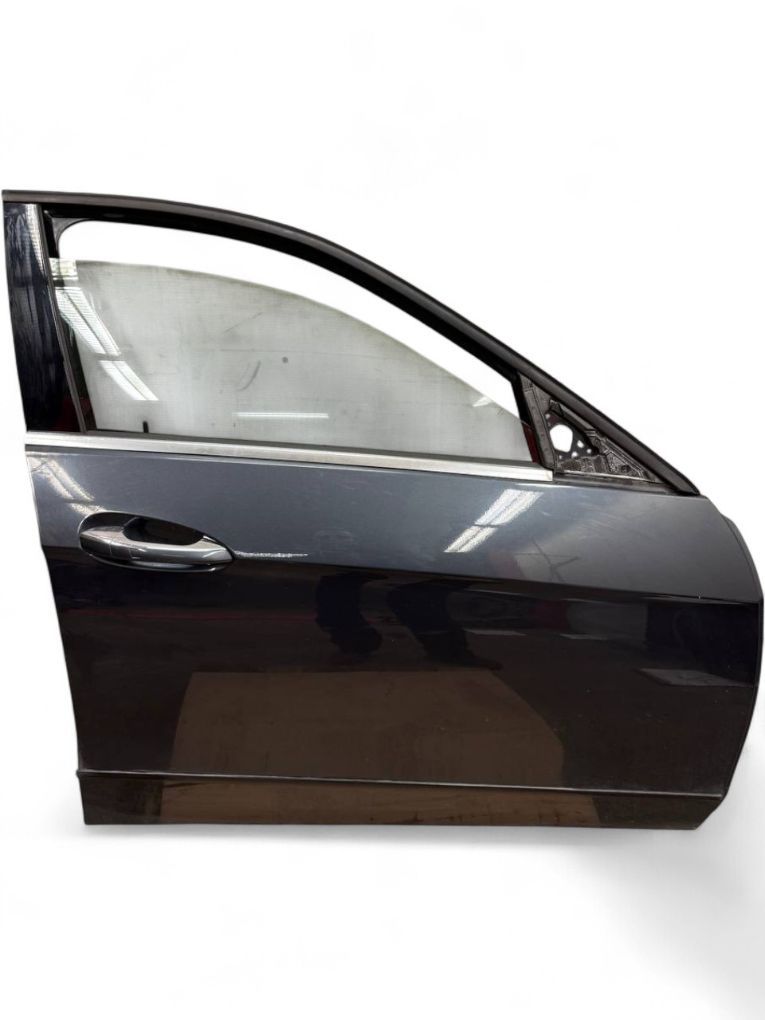 Door Front Right MERCEDES-BENZ E-CLASS (W212) (2009-2016)