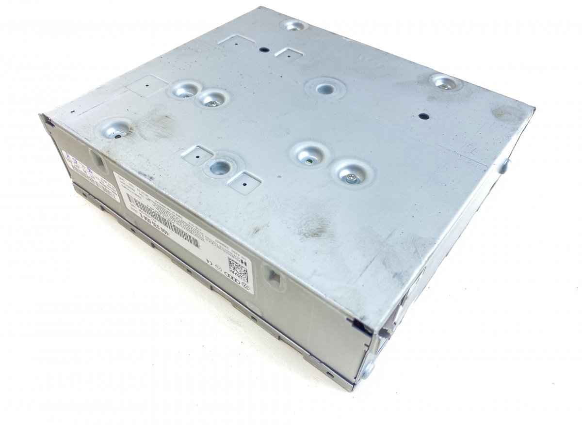 Audi Q7 (4L) Radio tuner 4G0035056E Radio tuner AUDI Q7 (4L) (2006-2015)...