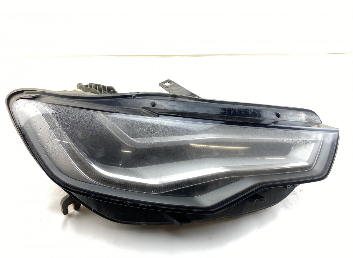 Audi A6 (C6) передняя фара (правая) 4G0941774N Headlight right AUDI A6 / A6 ALLROAD...