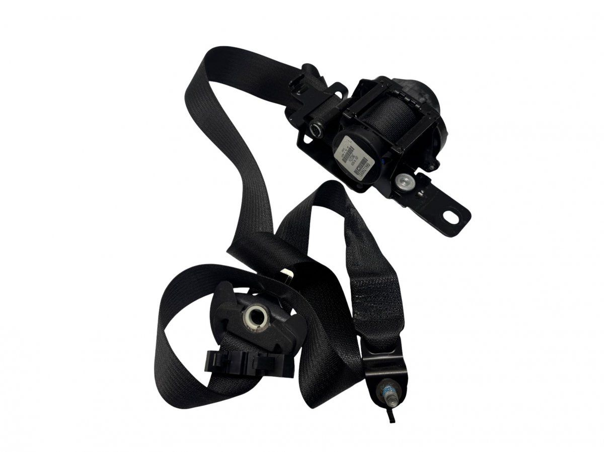 620675800A Seat Belt Front Left CHRYSLER 300C II (2010-2023)