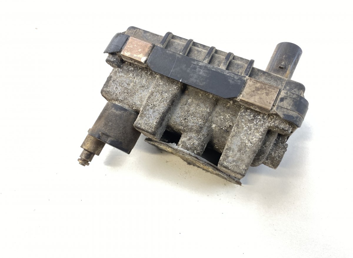 Citroen Jumper Turbocharger control valve / actuator 1651753180 Turbocharger control valve / actuato...