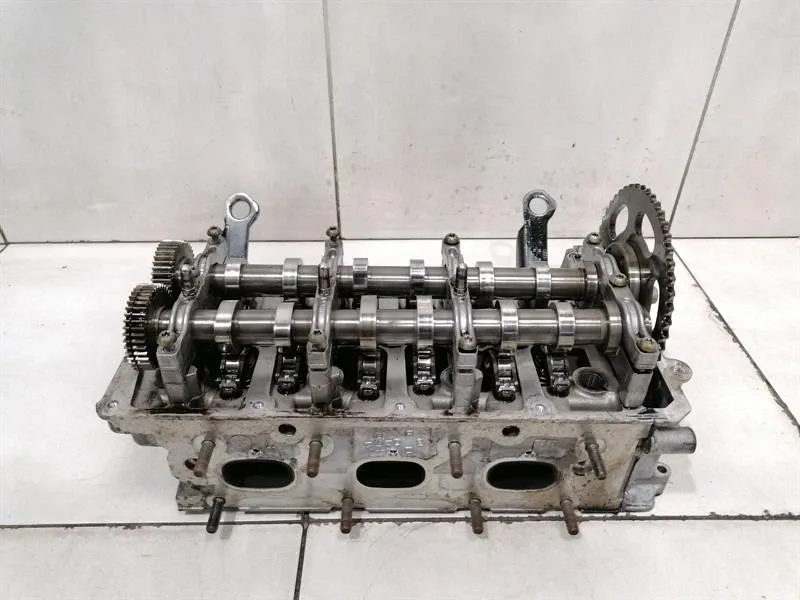 Porsche Macan PORSCHE MACAN 95B CTB Cylinder Head 95810401622 CYLINDER HEAD CYLINDERS 4-6 - Body type: SUV
Fuel: Diesel