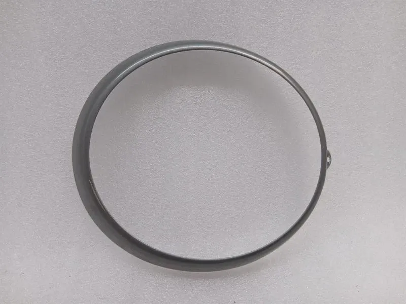 Porsche 911 Carrera 3.2 1984-1989 91163114100 Headlight Cover L=R-