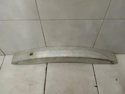 Porsche 911 997 Belka zderzaka przedniego 99750514100 Uchwyt zderzaka przedniego-