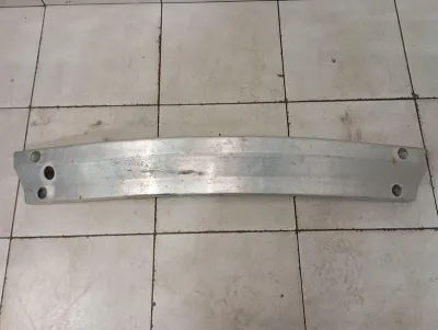 Задний бампер Tesla Model 3 Long Range, 1530484-99-B, кронштейн заднего бампера