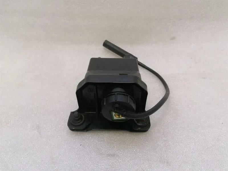 Ferrari FF Reservior Ferrari FF F151 Power Steering Fluid Reservoir ...