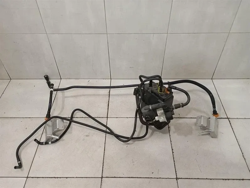 FERRARI F430 430 F131 SCUDERIA SPIDER 16M EVAP Reservoir 219311 behälter