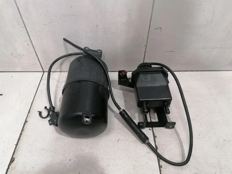 Ferrari 599 GTB F141 Steering Fluid Reservoir 280021 Reservoir -