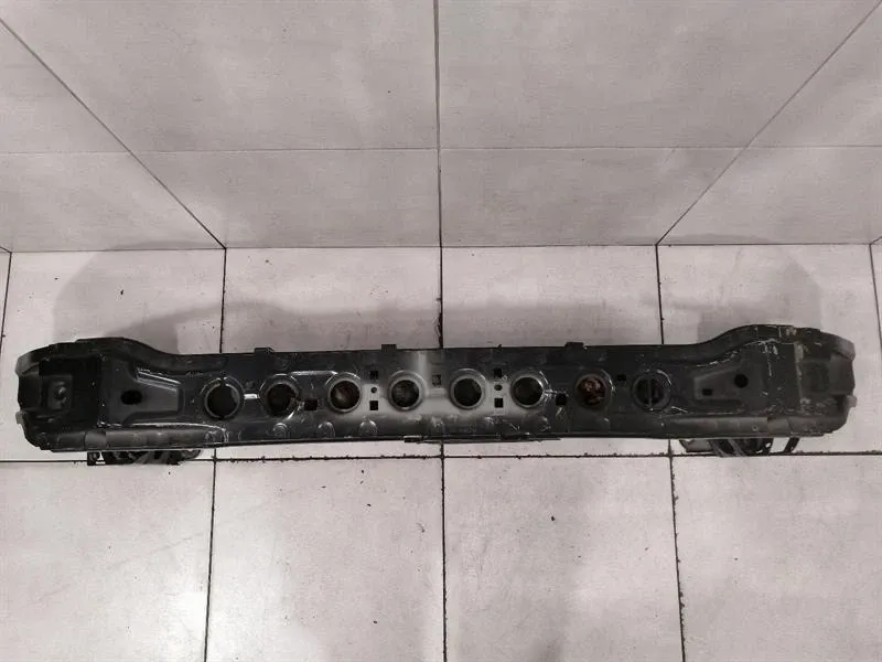 Ford Mustang FORD KUGA Front Bumper Beam DV41-S10922-AJ KUGA Front Bumper Carrier- Body type: Coupe
Fuel: Petrol