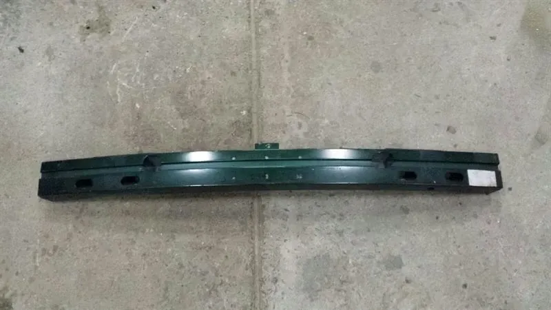 Jaguar S-Type Jaguar S-Type Unknown Front Bumper Beam XR846090 Front Bumper Carrier- Body type: Saloon
Fuel: Diesel