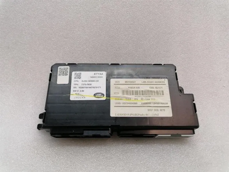 Land Rover Range Rover (L405) LAND ROVER RANGE ROVER L405 Electronic module GJ32-14DF600-CD controller - Body type: SUV
Fuel: Diesel