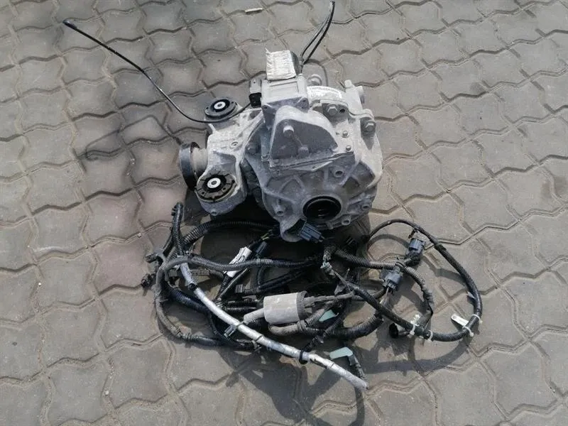 Range Rover Sport L494 Rear Diff HPLA-4A213-CA Rear Differential SVR 5.0-