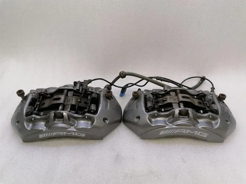 MERCEDES C63 AMG W205 BRAKE CALIPER A2054216100 FRONT SET BRAKE SYSTEM M177-