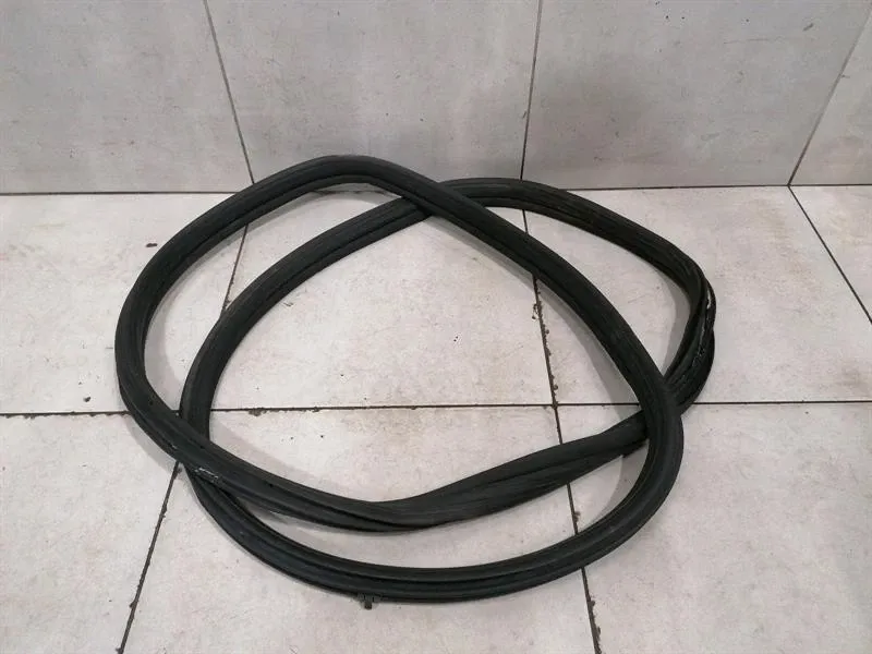 Mercedes G-Class W463A W464 18-24 Door Seal A4637311300 Rear Right Door Seals-