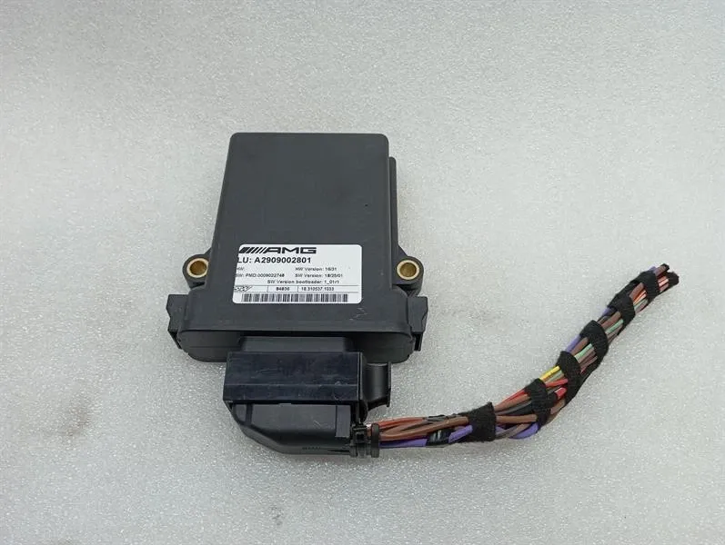 MERCEDES C Class W205 Electronic Module A2909002801 ECU AMG DIFF LOCK-