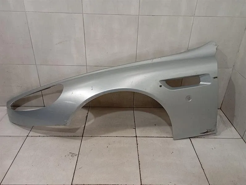 Aston Martin DB9 COUPE Left Wing 4G43-16005-AA Left Fender FAULTY-