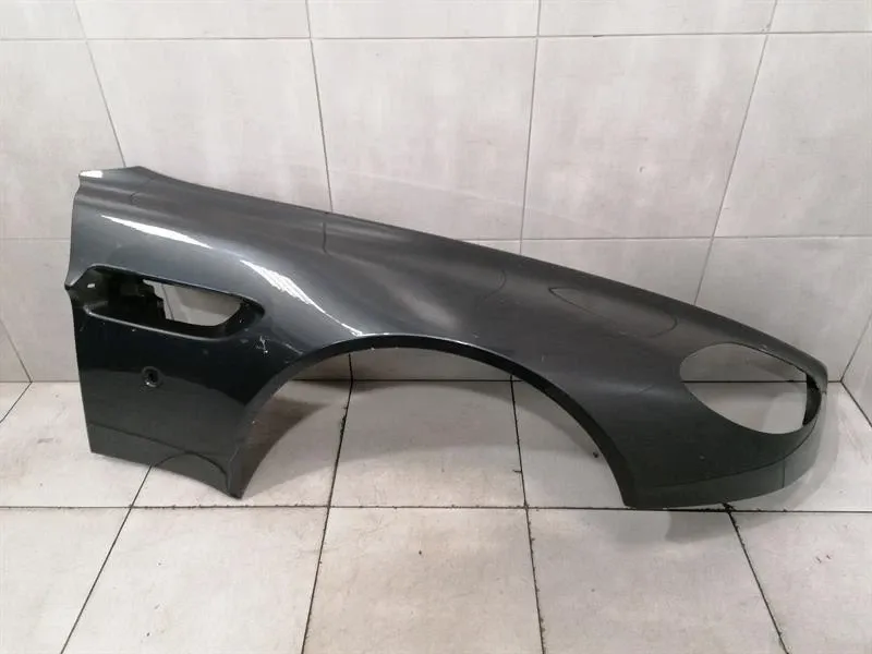 Aston Martin Vantage V8 Right Wing 6G33-16006-AL Right Fender FAULTY-