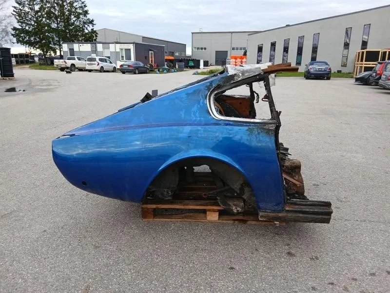 ASTON MARTIN VANTAGE AM SERIES 3 1973-1978 REAR PANEL 069-096-0080 RIGHT-