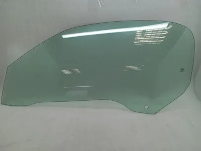 Audi R8 Type 42 V10 5.2 Spyder FLH door glass 427845201 door window front left-