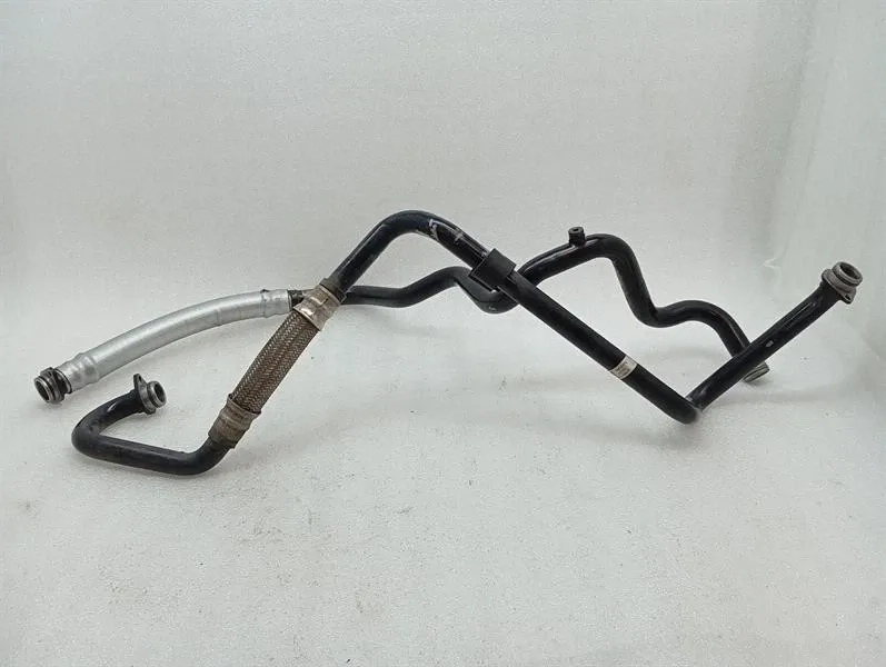 Audi R8 Type 42 V10 5.2 Spyder oil pipe set 420115689P hose oil hose set-