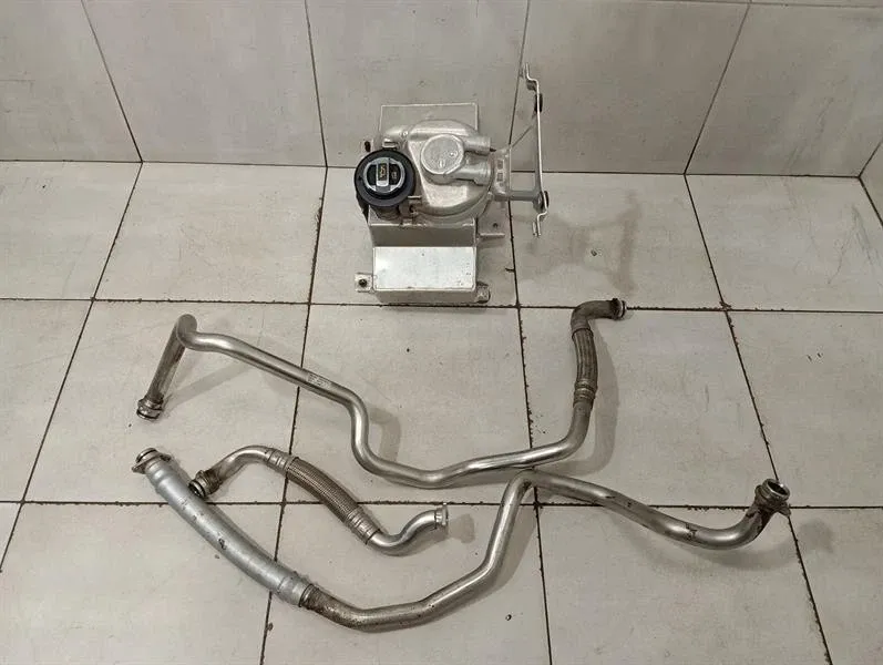 Audi R8 4S V10 RWD Dry Oil Sump 4S0115373F Oil Pan -