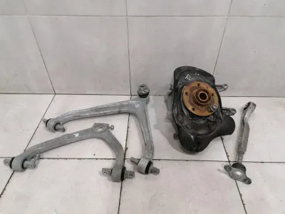 Audi R8 4S V10 RWD задна лява главина 4S0505433E корпус на лагер на колелото заден ляв -