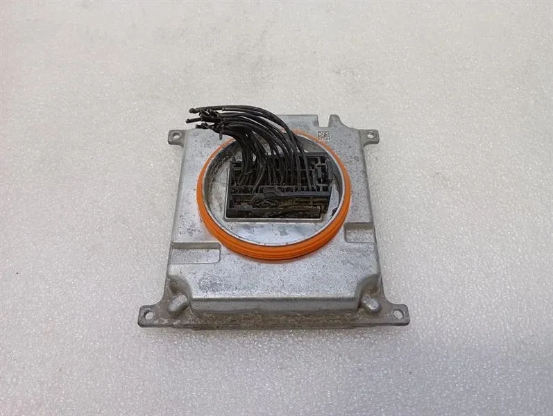 Audi R8 Audi R8 4S V10 RWD LED Ballast 7P5941591AJ LED Ballast- Body type: Coupe
Fuel: Petrol