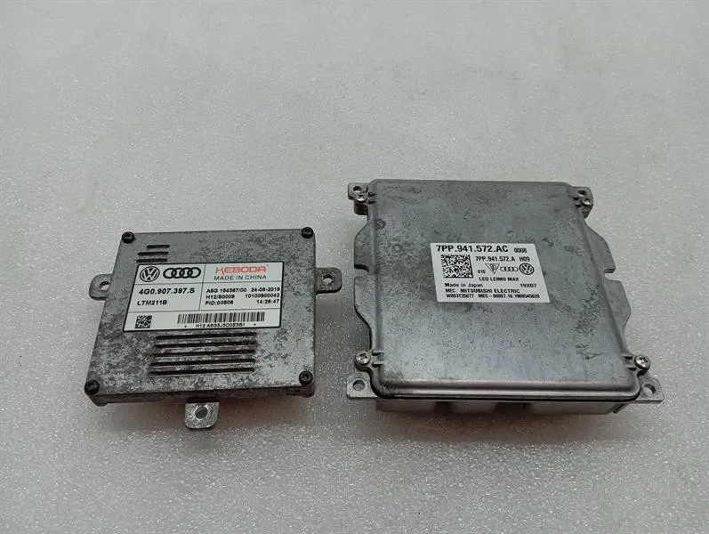 Audi R8 Audi R8 4S V10 RWD LED Ballast 7PP941572AC LED Ballast- Body type: Coupe
Fuel: Petrol