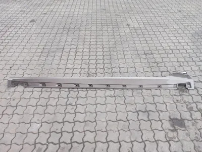 Bentley Flying Spur 3SD 2024- Sānu sliekšņi 3SE853853 Kreisās puses sānu sliekšņi -