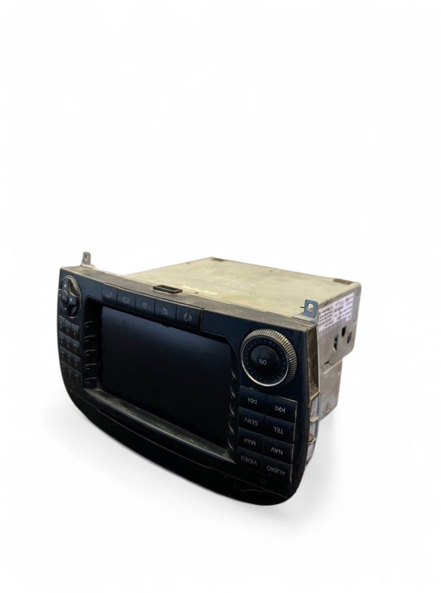 A2308204189 A2308270057 A2304450360 2308204189 2308270057 2304450360 A2308203589 2308203589 A2308204389 2308204389 A230820918980 230820918980 Radio MERCEDES-BENZ SL-CLASS (R230) (2001-2012)