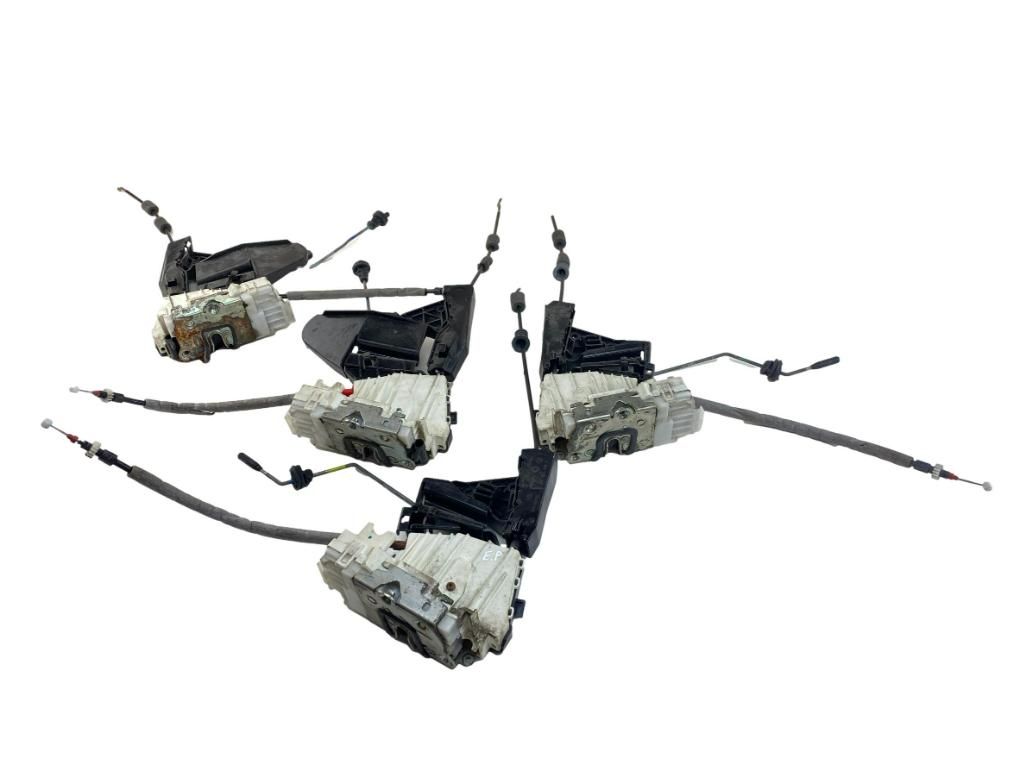 A1647201135 A1647201235 Set of door locks (latches) MERCEDES-BENZ GL-CLASS (X164) (2006-2012)