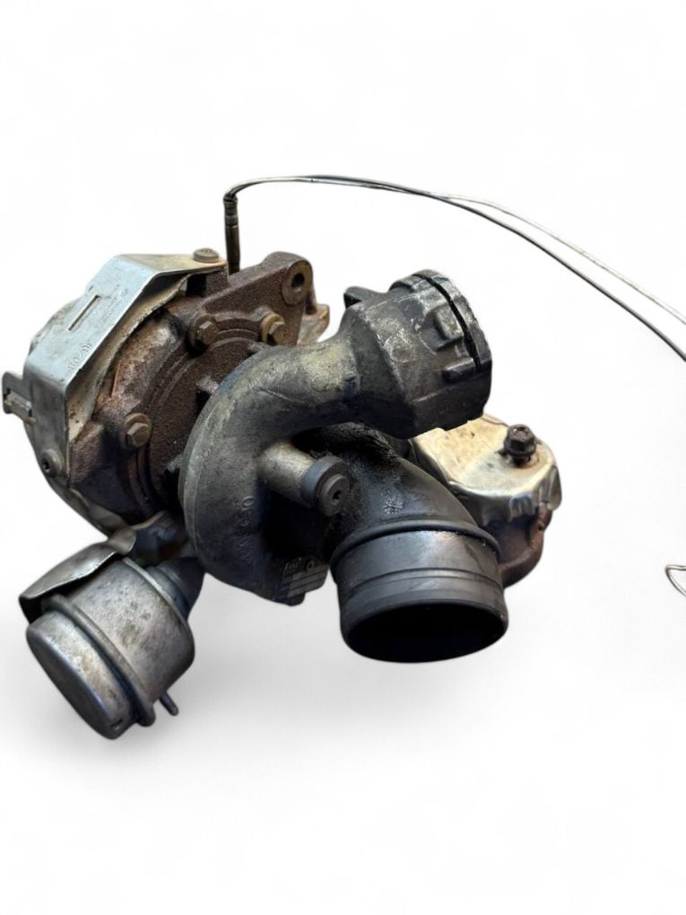 Volkswagen Touran Turbocharger 03G253014M Turbocharger VW TOURAN (1T1, 1T2) (2...