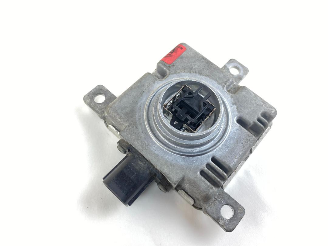 Honda CR-V Xenon control unit left 33119SZTG01 Xenon control unit left HONDA CR-V ...