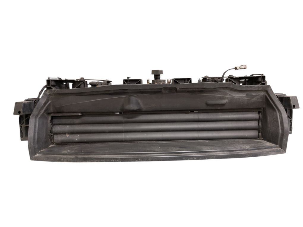 4KE807771 4KE121285F Air duct front, other AUDI E-TRON (GEN, GEA) (2018-2023)