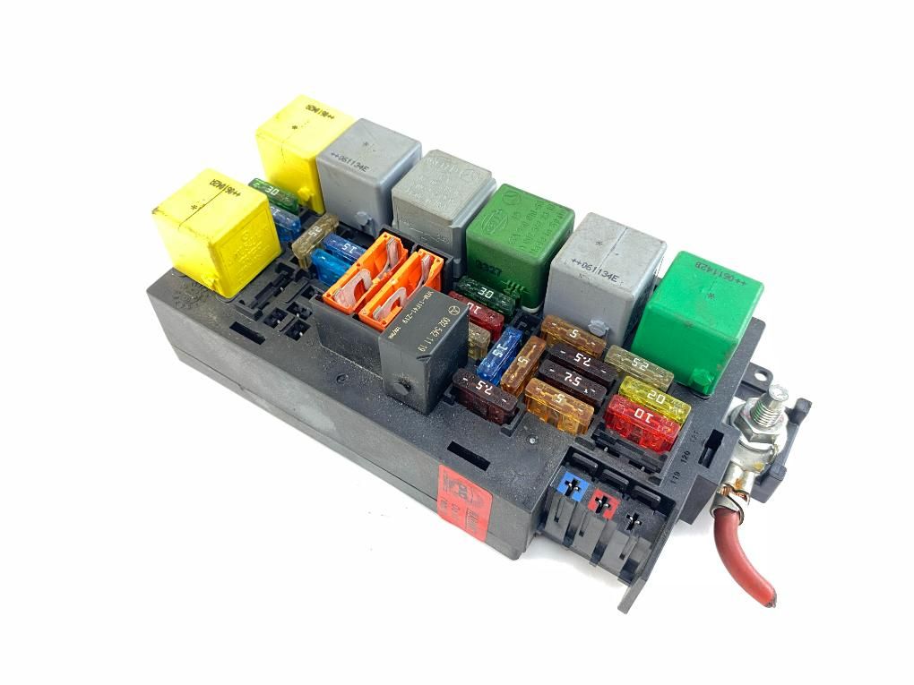 15444546 Fuse box MERCEDES-BENZ GL-CLASS (X164) (2006-2012)