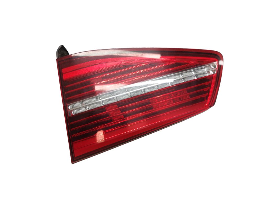 Volkswagen Passat (B8) Inner tail light, right