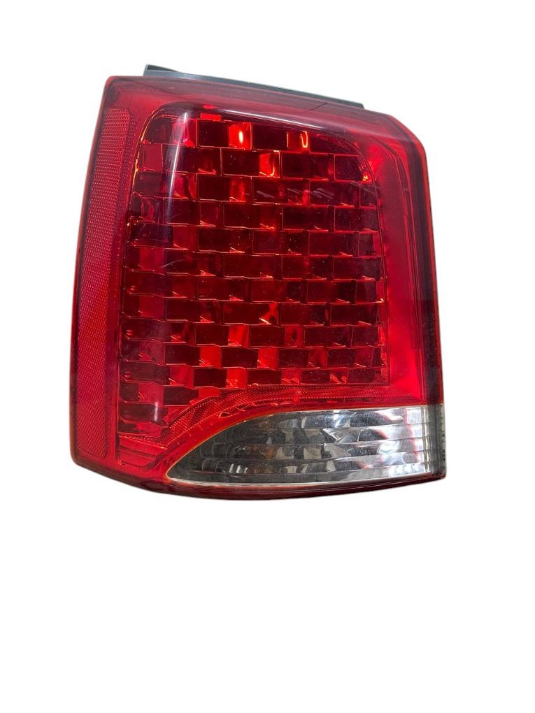 Tail light left KIA SORENTO II (XM) (2009-2015)