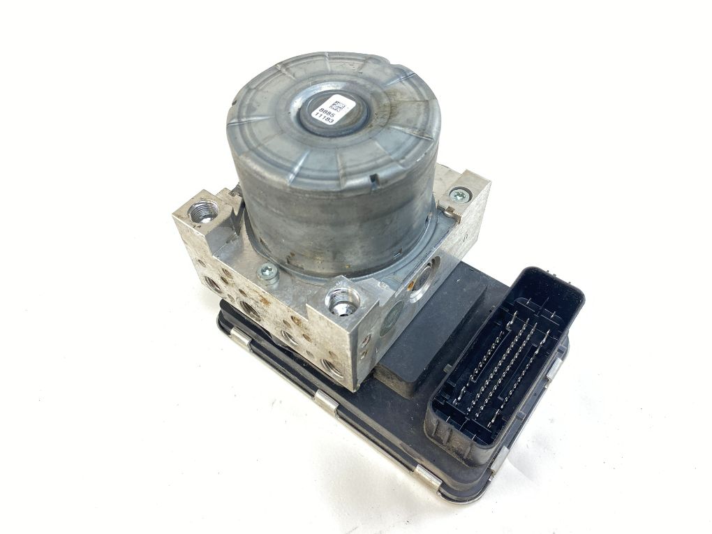 Volvo XC60 ABS hydraulic unit / pump 10022013034 10.0220-1303.4 ABS hydraulic unit /...