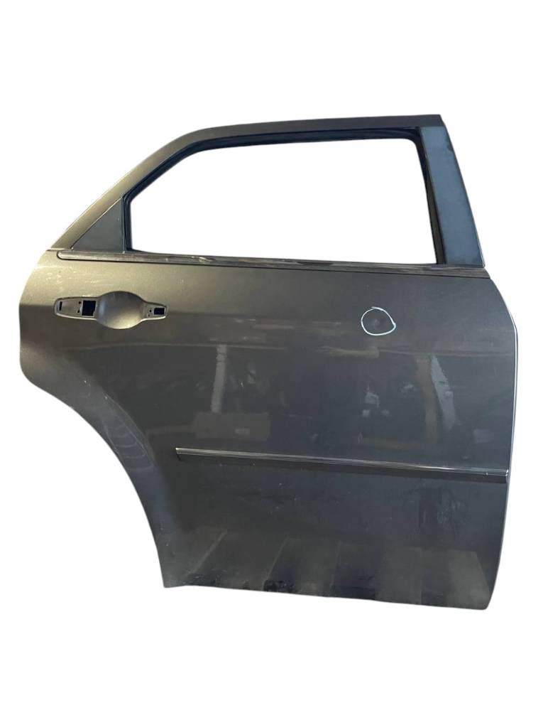 Chrysler 300C Door Rear Right Door Rear Right CHRYSLER 300C I (2004-2010)

Pa...