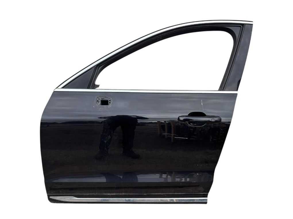 32345930 Door Front Left VOLVO XC60 II (246) (2017-)