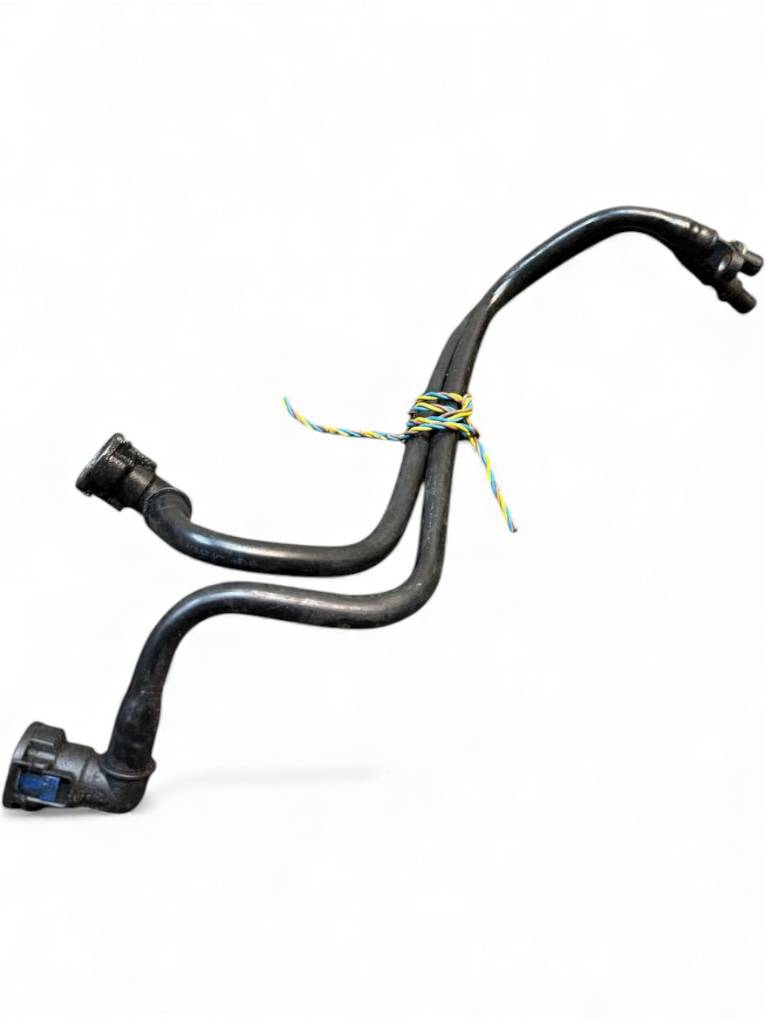 Volvo V70 Gearbox Pipes / Tubes 6G917890CC 6G917890DC Gearbox Pipes / Tubes VOL...