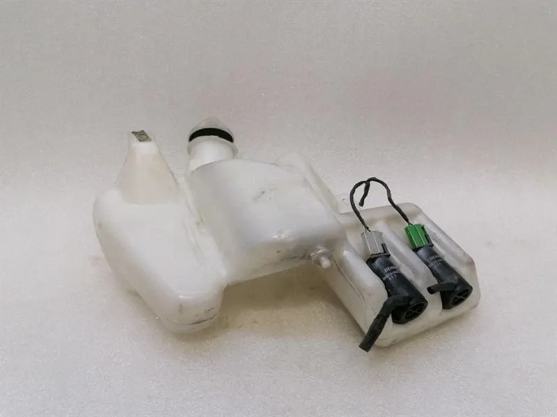 Mitsubishi Lancer Mitsubishi Lancer EVO VII washer fluid reservoir 060851-068 washer fluid tank- Body type: Saloon
Fuel: Petrol