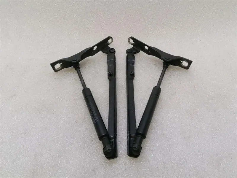 Porsche 911 (997) Porsche 911 997 front boot hinge set 99751215101 front trunk hinge set- Body type: Convertible
Fuel: Petrol